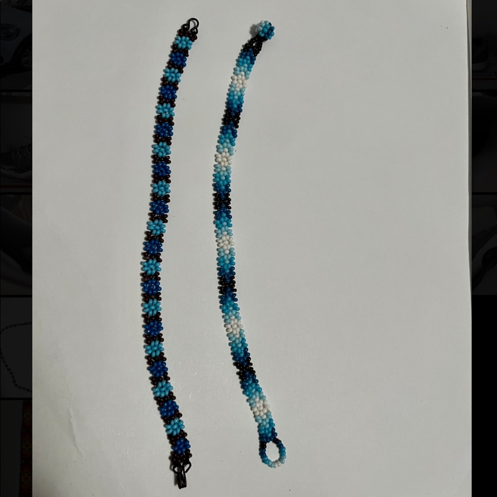 2 Shakira bracelets